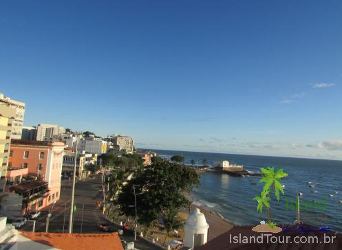 Praia da Barra - Salvador - Bahia - Vista do Forte de São Diogo, com Forte de Santa Maria ao fundo